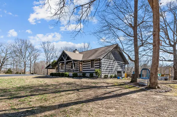 6205 Flatwoods Rd, Camden, TN 38320