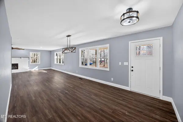 1112 N Shady Lane Loop, Clarkrange, TN 38553