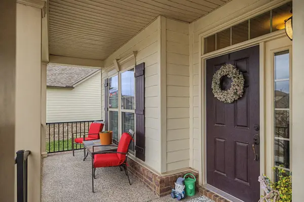 6781 Pleasant Gate Ln, College Grove, TN 37046