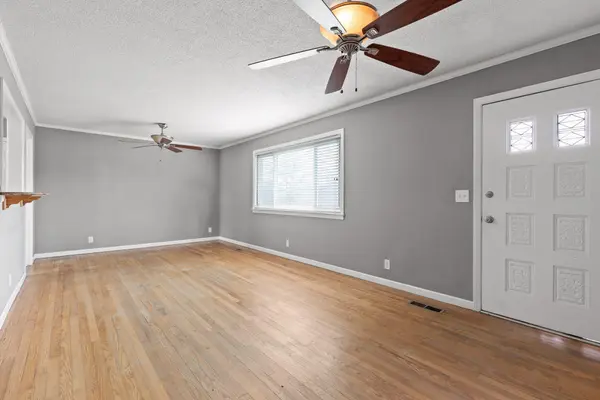 45 Virginia Avenue, Rossville, GA 30741