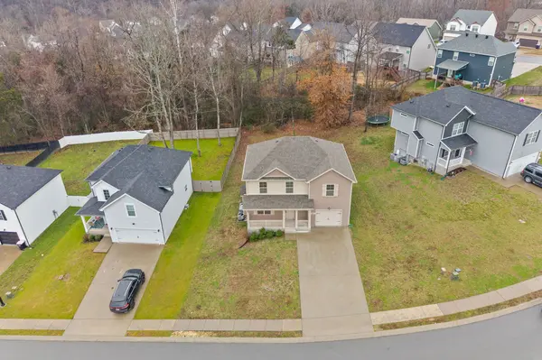 195 Bonnell Dr, Clarksville, TN 37042