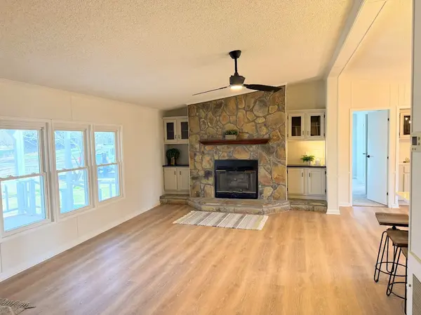 4616 Hwy 76 #W, Adams, TN 37010