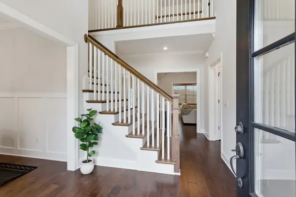 1132 Owen Layne Dr, Murfreesboro, TN 37129