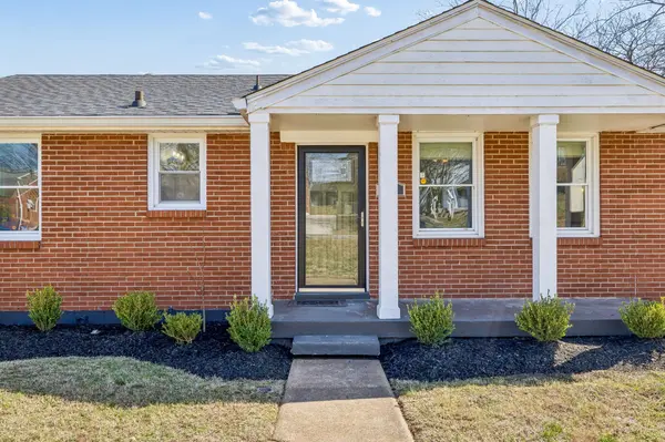 833 Rose Park Dr, Nashville, TN 37206