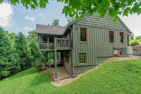 647 Omega Drive, Spring City, TN 37381