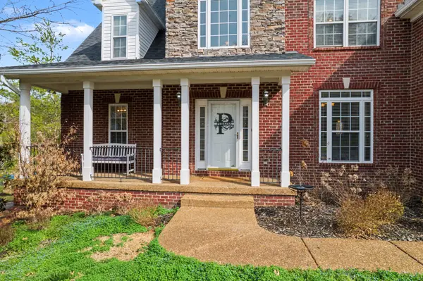 142 Ridgeview Trace, Hendersonville, TN 37075