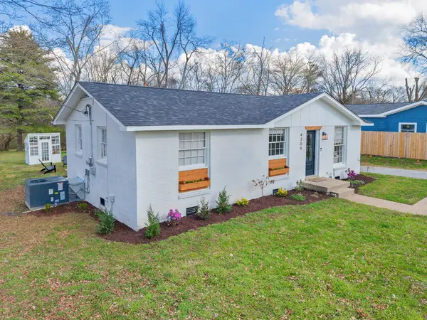4306 Woods St, Old Hickory, TN 37138