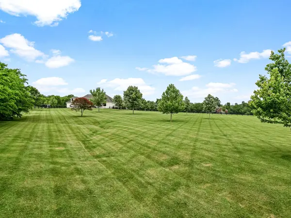108 Nestledown Xing, Bell Buckle, TN 37020