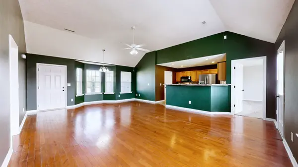 2716 Ridgewood Dr, Christiana, TN 37037