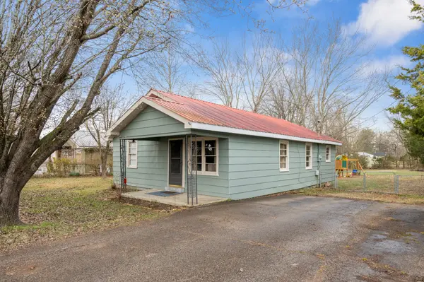 750 Tennessee Ave #S, Parsons, TN 38363