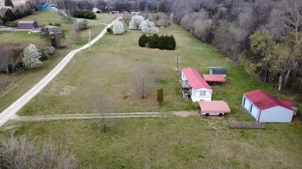 5160 Hillcrest Ln, Culleoka, TN 38451
