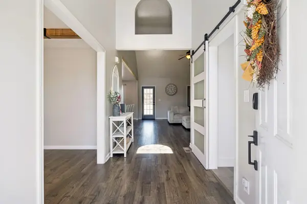 963 Beldon Station Ln, Clarksville, TN 37040