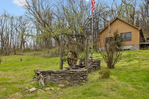 4246 Pulaski Hwy, Culleoka, TN 38451