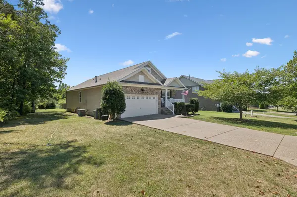 1380 Creekside Dr, Nolensville, TN 37135
