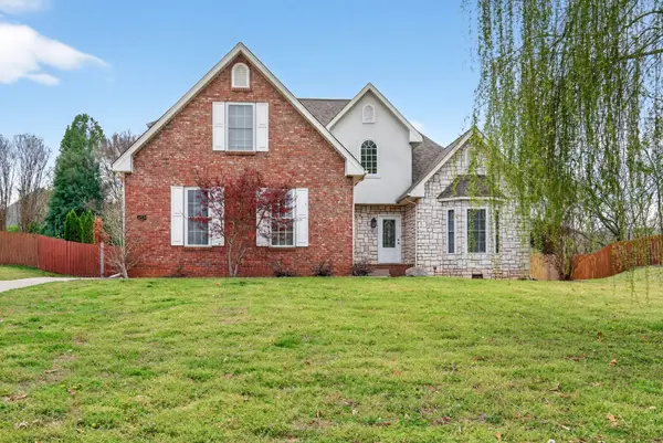 638 Potomac Dr, Clarksville, TN 37043