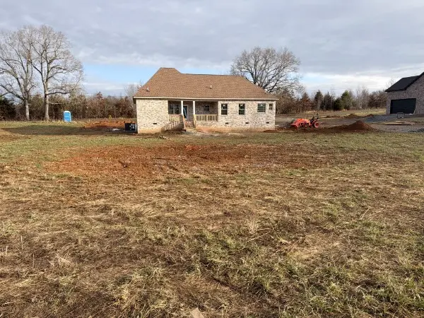 531 Old Hopkinsville Rd, Cadiz, KY 42211