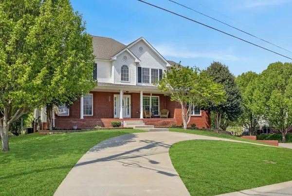 980 Haggard Dr, Clarksville, TN 37043