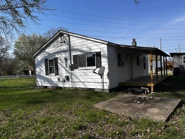 138 Natcor Dr, Dover, TN 37058