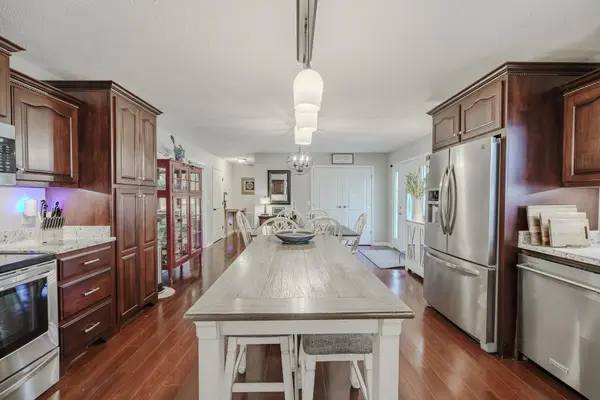 825 RAYMOND MCANALLY RD, Savannah, TN 38372