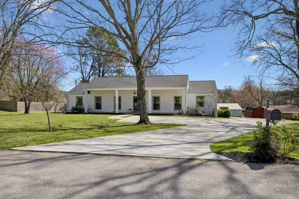 1411 Sunnyside Dr, Columbia, TN 38401