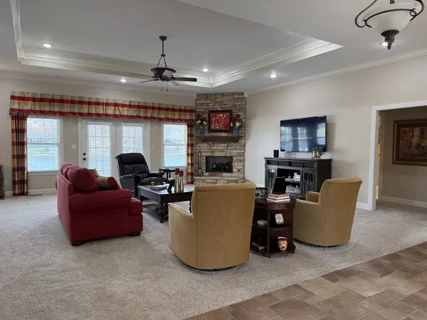 2170 Fairway Dr, Dyersburg, TN 38024