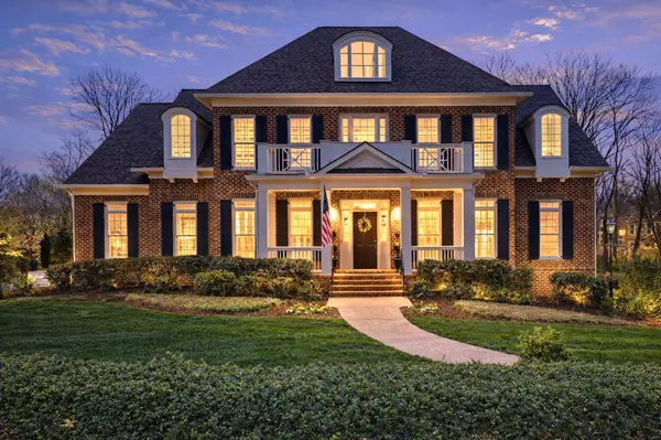 305 Silvercreek Ct, Franklin, TN 37069