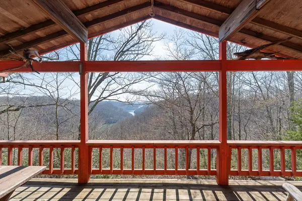 7860 Aunt Helen Rd, Silver Point, TN 38582