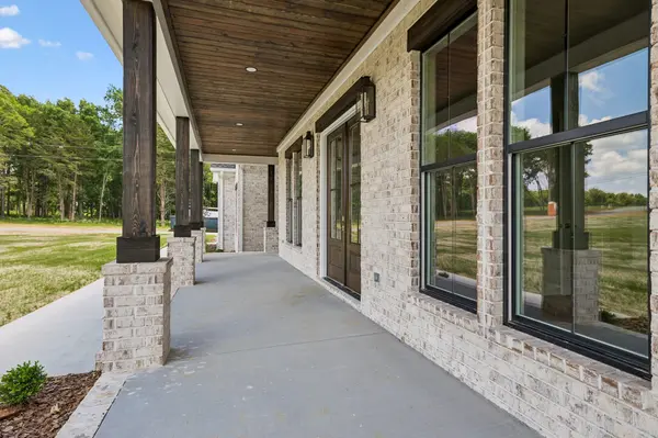 2817 Unionville Rd, Chapel Hill, TN 37034