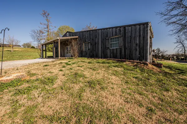 1110 Harris Rd, Belton, KY 42324