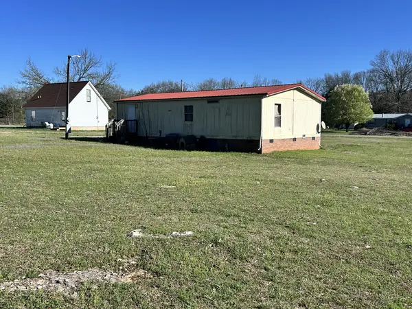 1409 Dean Rd, Chapel Hill, TN 37034
