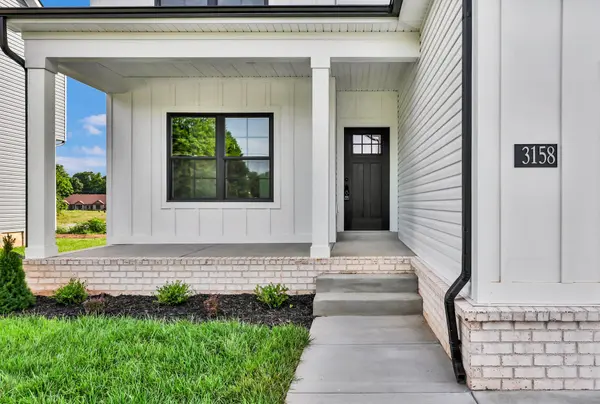 3158 E Old Ashland City Rd, Clarksville, TN 37043