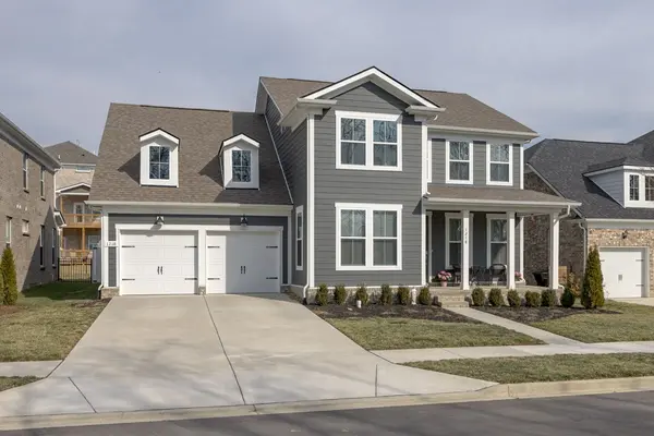 1218 Pebble Run Rd,  Hendersonville,  TN 37075