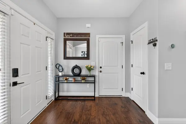 432 Long Creek Dr, Christiana, TN 37037