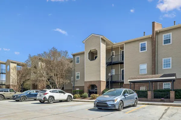 130 W End Pl, Nashville, TN 37205