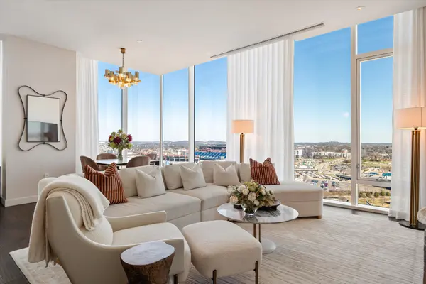 160 2nd Ave #S #1807, Nashville, TN 37201