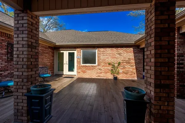 331 Carson Rd, Muscle Shoals, AL 35661