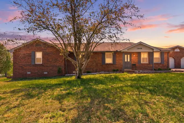 1848 Cardinal Dr, Pleasant View, TN 37146