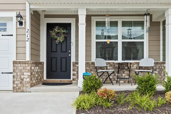 212 Addi St, Pleasant View, TN 37146
