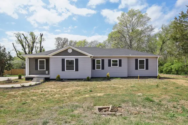 710 Anthony St, Gallatin, TN 37066