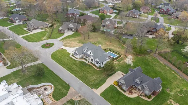 426 BRUNSWICK COURT, Tullahoma, TN 37388