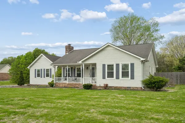 621 Greystone Dr, Lascassas, TN 37085