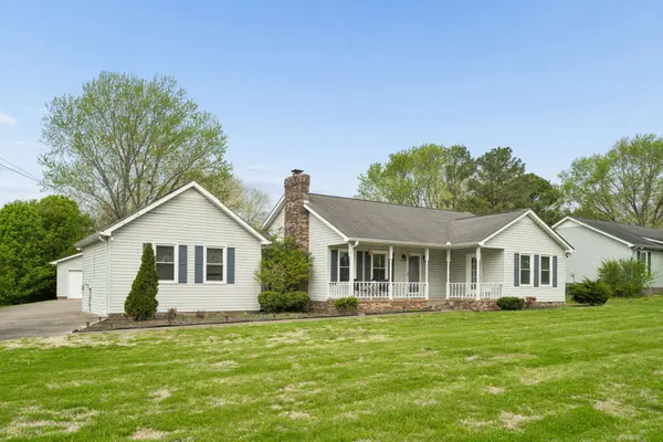 621 Greystone Dr, Lascassas, TN 37085