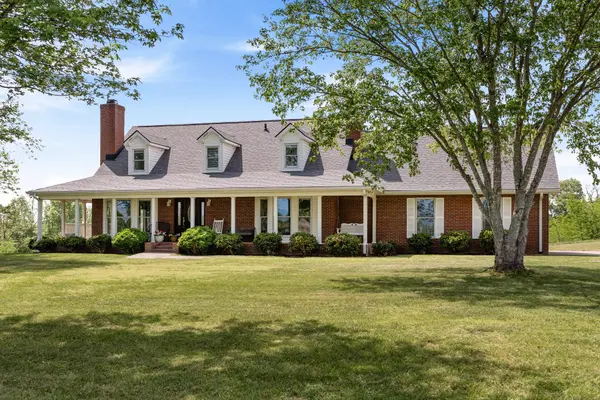 4870 Morrow Rd, Woodlawn, TN 37191
