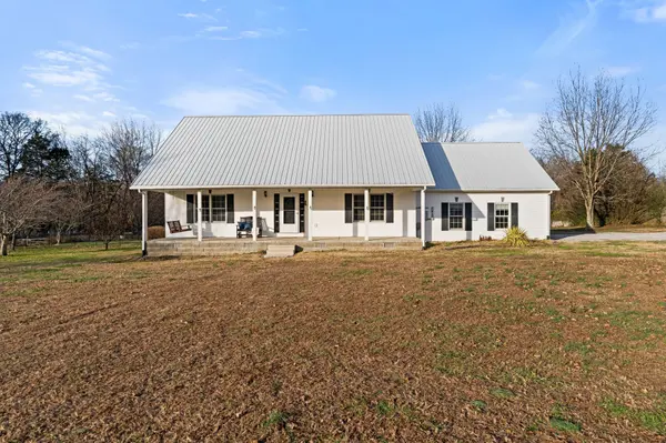 954 Newt Vanattia Rd, Hillsboro, TN 37342