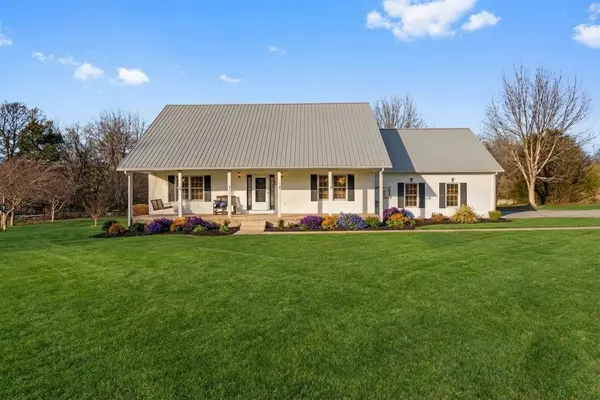 954 Newt Vanattia Rd, Hillsboro, TN 37342