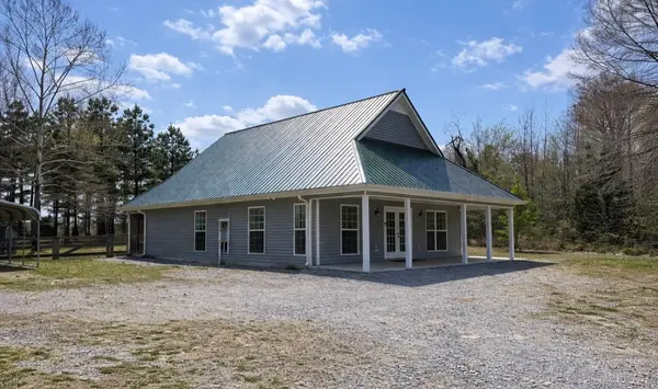 2130 Indian Mound Rd, Woodlawn, TN 37191