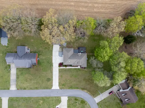 61 Eastridge Rd, Fayetteville, TN 37334
