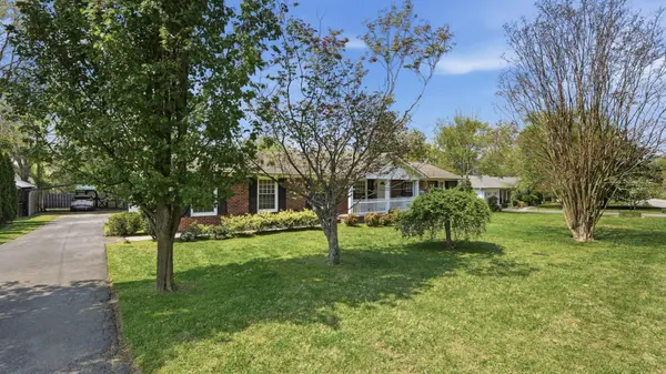 110 Lannom Cir, Tullahoma, TN 37388