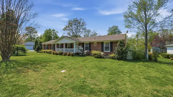 110 Lannom Cir, Tullahoma, TN 37388