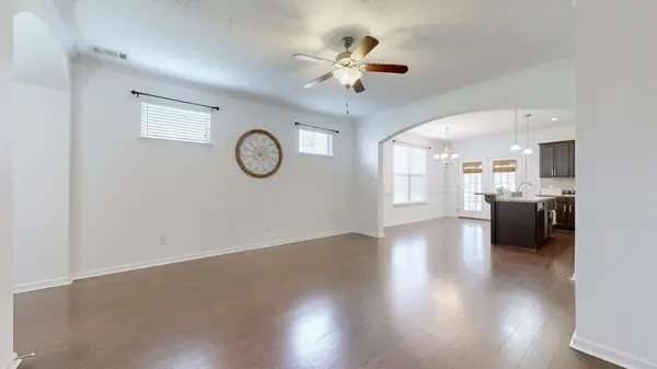 180 Annapolis Bend Cir, Hendersonville, TN 37075